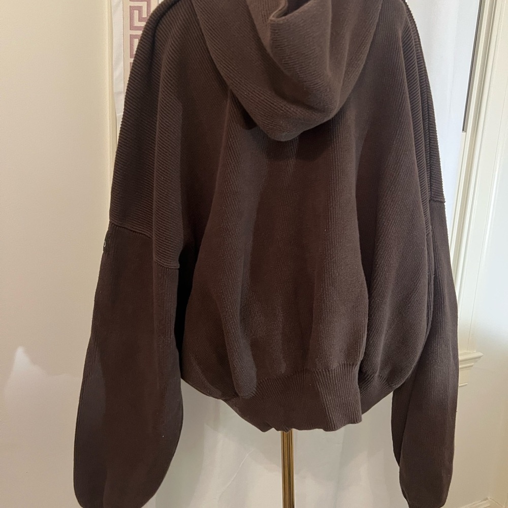ALO Yoga Ribbed Scholar Hoodie for Women in Brown - Picture 6 of 7